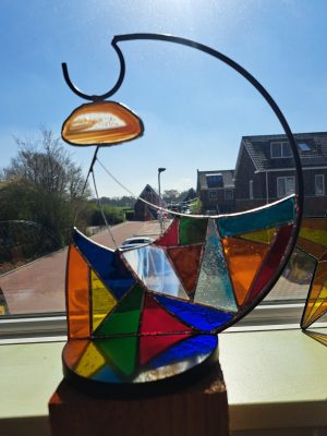 Tiffany-glaswerk "Raamdecoratie met Natuursteen" door Pieter — Kunstcollectief Zaalberg