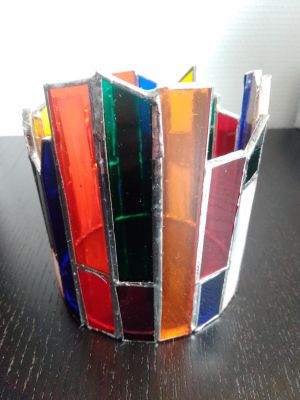 Tiffany-glaswerk "Rond Theelicht" door Pieter — Kunstcollectief Zaalberg