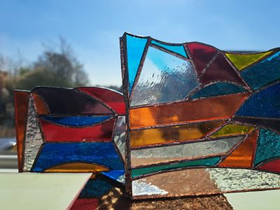 Tiffany-glaswerk "Vensterbankdecoratie 1" door Pieter — Kunstcollectief Zaalberg